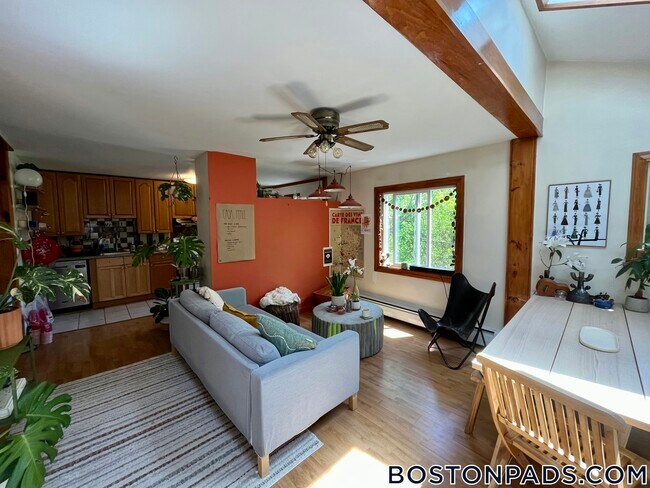 property at 154 Pearl St