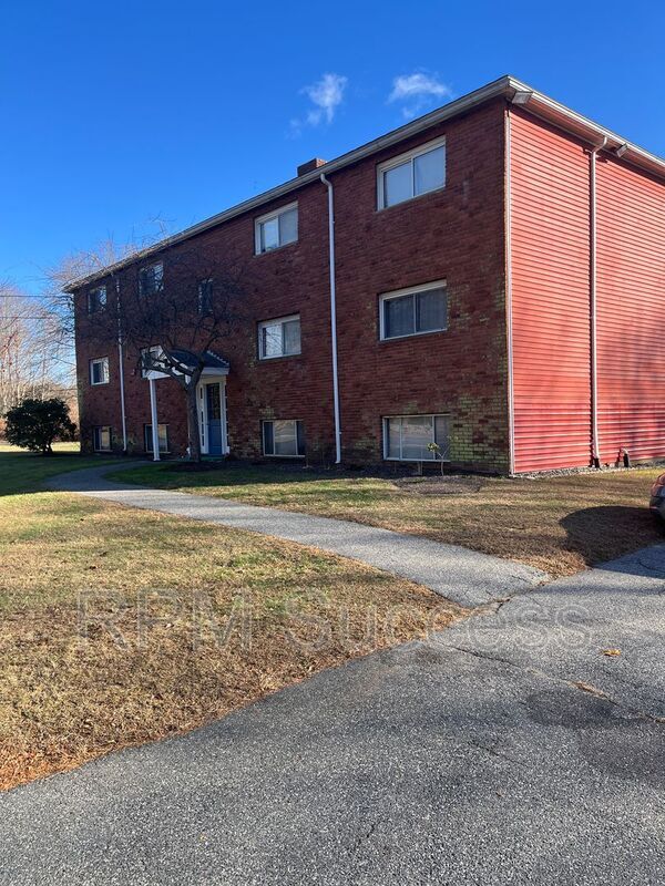 property at 841 Tucker Rd