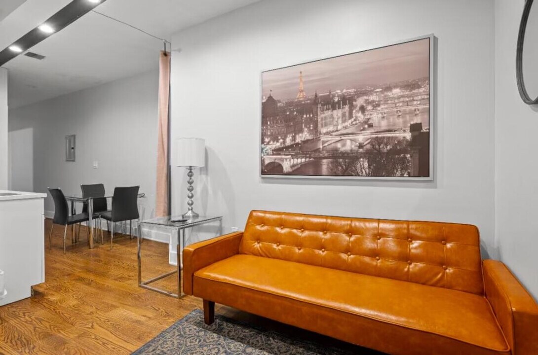 677 Grove St in Jersey City, NJ - Building Photo