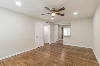 4714 Old Benbrook Rd in Fort Worth, TX - Building Photo - Building Photo