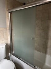 1077 E Jersey St, Unit 5 in Elizabeth, NJ - Building Photo - Building Photo