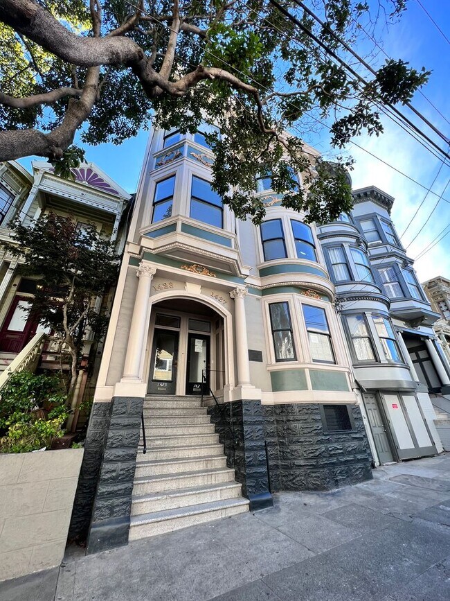 1423-1427-1427 McAllister St in San Francisco, CA - Foto de edificio - Building Photo