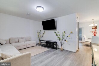 314 Rivermont Dr in Waldorf, MD - Building Photo - Building Photo