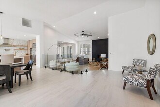 47215 Heliotrope Dr in Palm Desert, CA - Building Photo - Building Photo