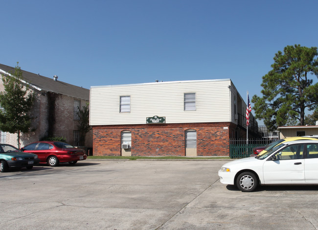 Tiger's Garden Apartments in Baton Rouge, LA - Building Photo - Building Photo