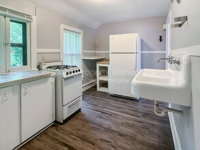 642 Cherry St SE in Grand Rapids, MI - Building Photo - Building Photo