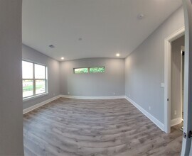 9729 Neuens Rd in Houston, TX - Building Photo - Building Photo