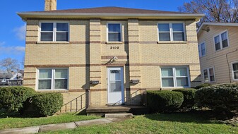 3100-2 Griesmer Ave, Unit 2nd Floor