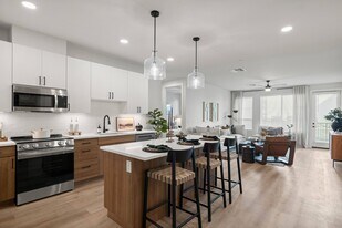 The George in Mesa, AZ - Building Photo