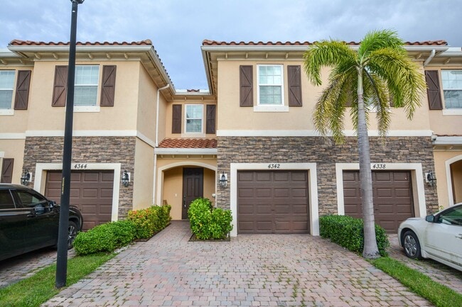 property at 4342 Brewster Ln