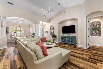 14261 Sundial Pl in Lakewood Ranch, FL - Building Photo - Building Photo