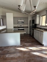 612 Twinflower Dr in Canon City, CO - Building Photo - Building Photo
