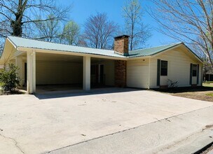 106 Ward Ave SW in Cullman, AL - Building Photo - Building Photo