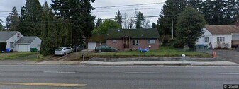 15324 NE Halsey St in Portland, OR - Building Photo