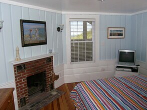 145 Shore Blvd in Sandwich, MA - Building Photo - Building Photo