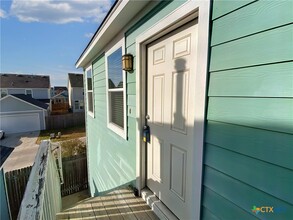 1721 Arbor Knot Dr in Kyle, TX - Foto de edificio - Building Photo