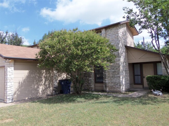 1400 Barbergale St in Pflugerville, TX - Foto de edificio - Building Photo