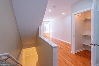 2129 Earp St photo'