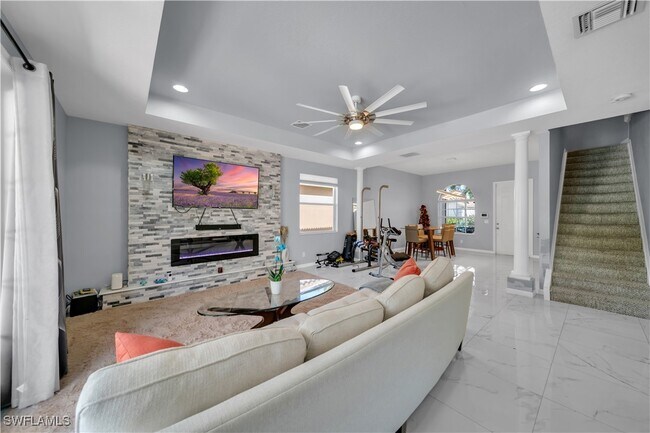 2736 Blue Cypress Lake Ct in Cape Coral, FL - Building Photo - Building Photo