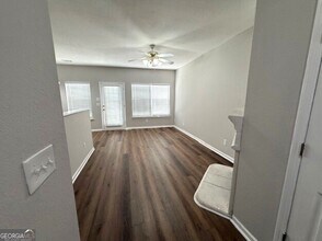 7043 Brookview Creek in Riverdale, GA - Building Photo - Building Photo