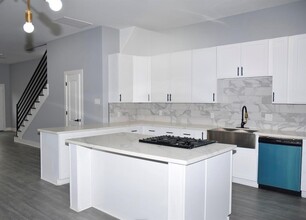 4627 New Orleans St in Houston, TX - Building Photo - Building Photo