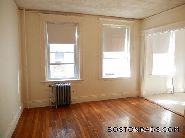231-235 Park Dr in Boston, MA - Building Photo - Building Photo