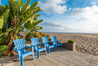 6307 Ocean Front Walk in Playa Del Rey, CA - Building Photo - Building Photo