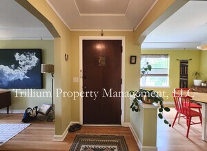 5935 N Concord Ave in Portland, OR - Building Photo - Building Photo