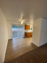 1248 Piper Ln in Eugene, OR - Building Photo - Building Photo