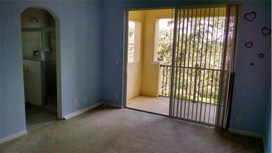 2904 Hidden Hills Rd-Unit -1105 in West Palm Beach, FL - Building Photo - Building Photo