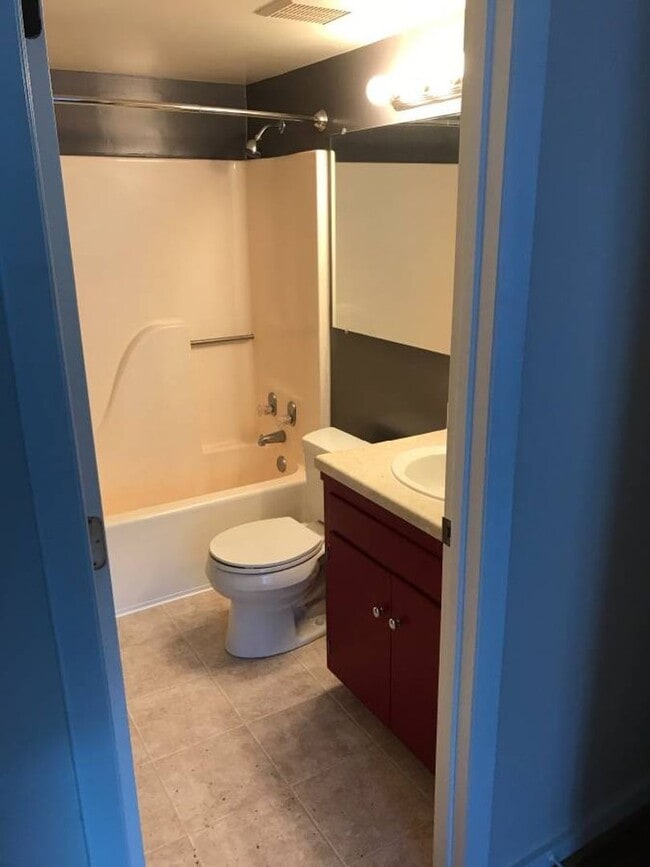 336 S Pantops Dr in Charlottesville, VA - Building Photo - Building Photo