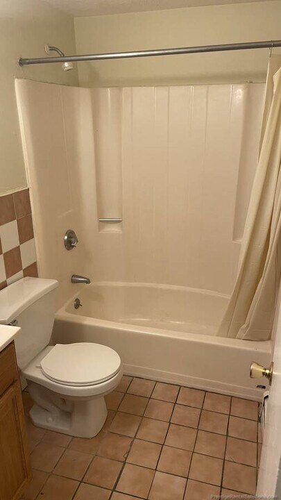 87 Broad St, Unit 1 in Marlborough, MA - Foto de edificio