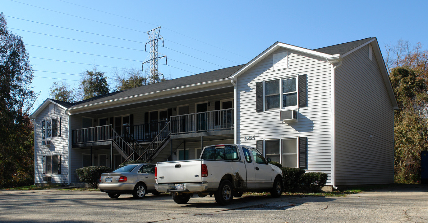 1605 N Roxboro Rd in Durham, NC - Building Photo