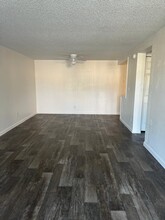 Blossom Corners Apartments in Orlando, FL - Building Photo - Building Photo