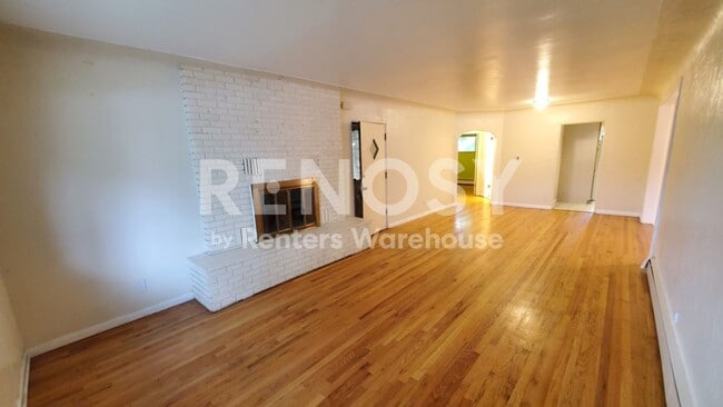 property at 2225 S Cherry St