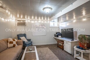 547 E 400 N in Provo, UT - Building Photo