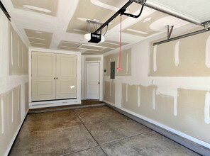 2009 Aberdeen Ave in Wolfforth, TX - Building Photo - Building Photo