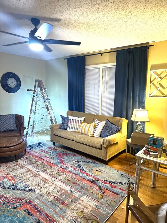1924 17th St in Lubbock, TX - Building Photo