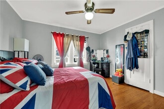 9427 S Utica Ave in Evergreen Park, IL - Building Photo - Building Photo