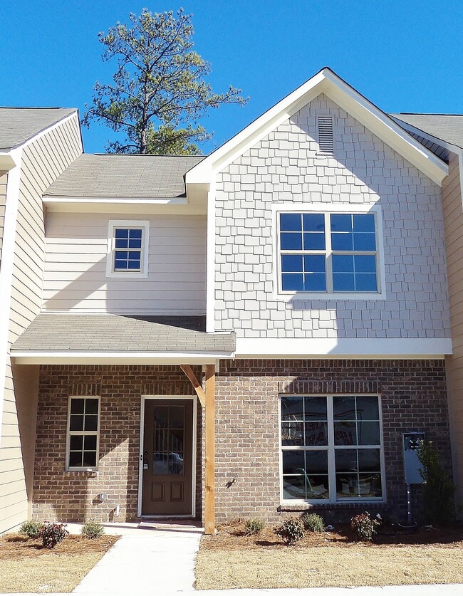 2564 Ridgemont Dr