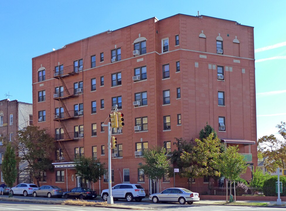 2300 Kings Hwy in Brooklyn, NY - Building Photo