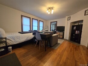 117 S Broadway in Nyack, NY - Building Photo - Building Photo