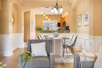 17811 80th Ave NE in Kenmore, WA - Building Photo - Building Photo