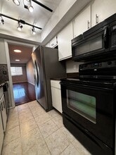 3538 Spanish Villa Dr in Dayton, OH - Building Photo - Building Photo