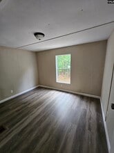 117 E Woods Ct in Gaston, SC - Building Photo - Building Photo