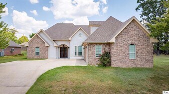 112 Temecula Dr, Unit 510B in West Monroe, LA - Building Photo