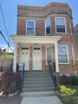 1613 W Berwyn Ave, Unit 1 in Chicago, IL - Building Photo