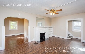 2048 S Kennison Dr in Toledo, OH - Building Photo - Building Photo