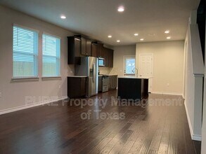 11708 Coyote Call Way in Austin, TX - Building Photo - Building Photo