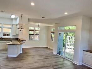 294 Skyview Ct in Mountain View, CA - Building Photo - Building Photo